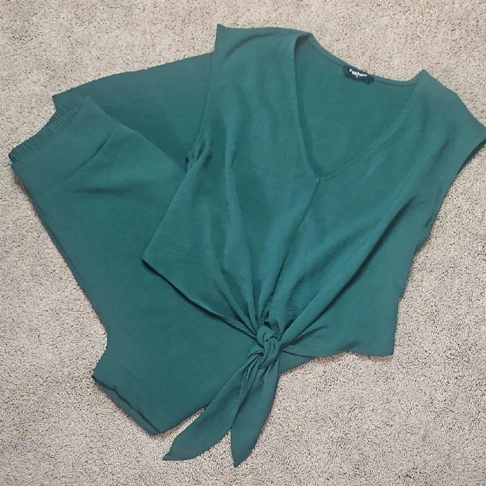 Forest Green Tie-Front Tank Top & Pant Set